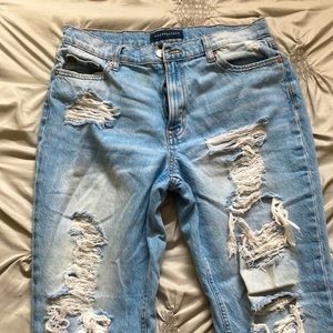 Mom jeans
